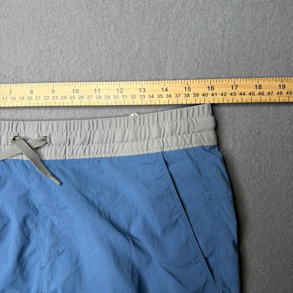 Patagonia Nine Trails Shorts Mens Medium Blue Grey Elastic Waist 6 Inch Inseam